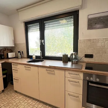 Ostseeoase Schoenhagen, Kompl Umzaeunt Ferienhaus