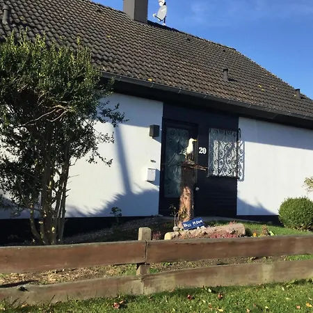 Ostseeoase Schoenhagen, Kompl Umzaeunt *